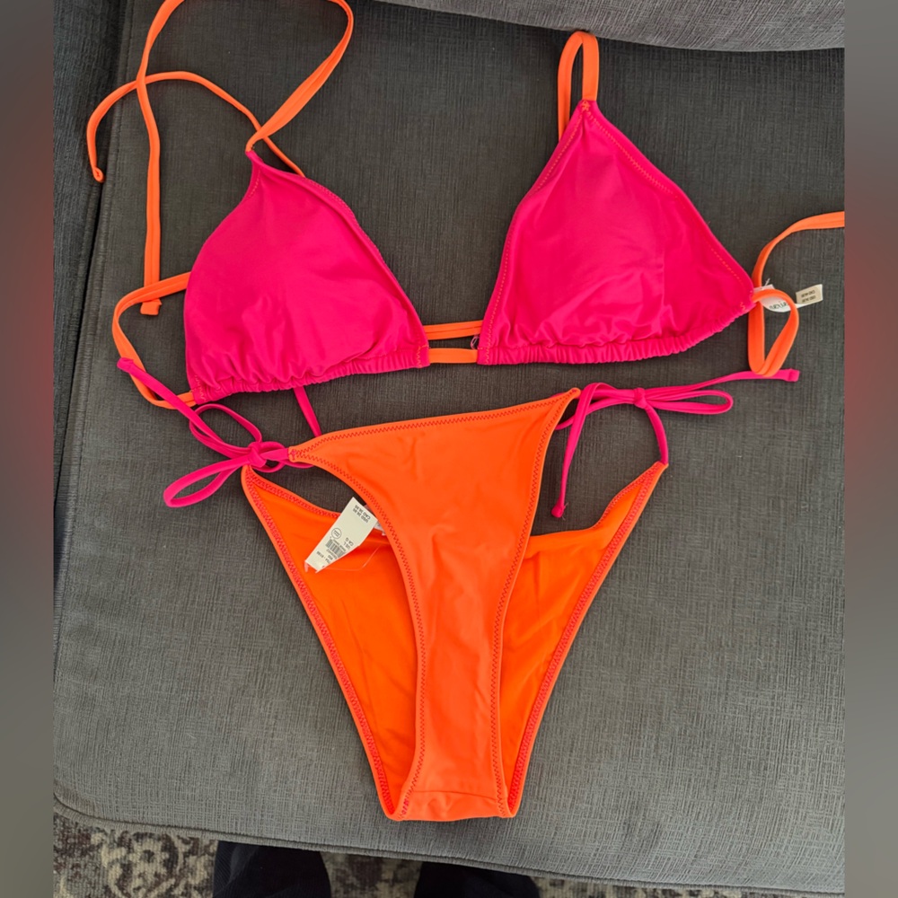 Aerie bikini (XL top, L bottom, new with tags)
